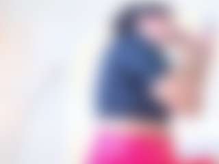 Live cam show with Antonella - Smoking on Fapmatic.com