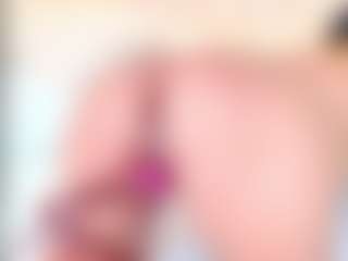 Antonella's Live Sex Cam Show