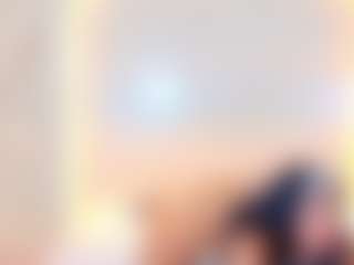Antonella MILF webcam performer live streaming