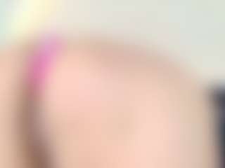 Antonella's Live Sex Cam Show