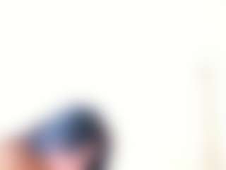 Live cam show with Antonella - Drinking on liverealitysex.com
