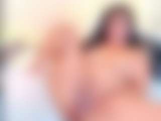 Live cam show with Antonella - Squirt MILF on CamClone