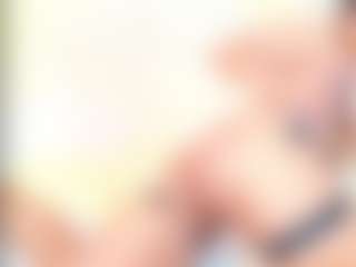 Antonella MILF webcam performer live streaming
