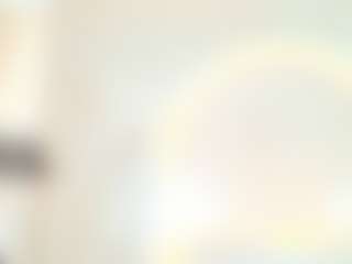 Live cam show with Antonella - Oil on Hubzter Live
