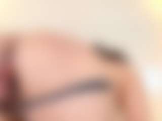Antonella's Live Sex Cam Show