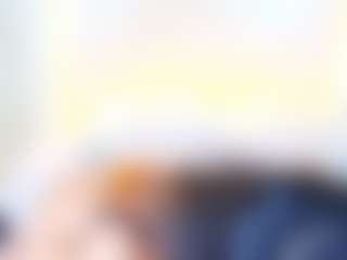 Live cam show with Antonella - Shaved Pussy MILF on crypto-cams