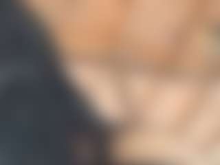 Live cam show with Antonella - Smoking on slutload