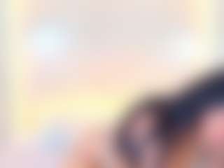 Antonella MILF webcam performer live streaming