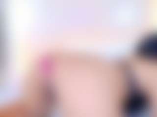 Live cam show with Antonella - Big Ass on Latina Girls