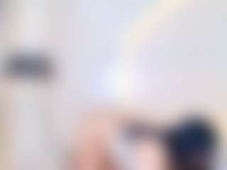 Live cam show with Antonella - Creampie on StripNow
