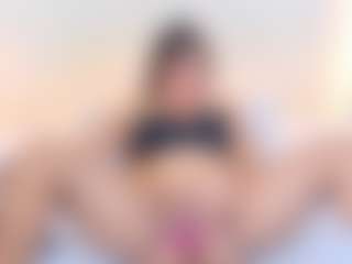 Antonella's Live Sex Cam Show