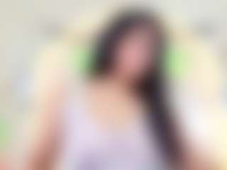 Live cam show with Antonella - Public on livesuperchat.net