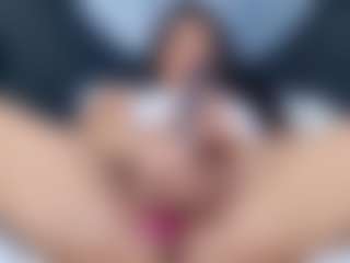 Antonella's Live Sex Cam Show