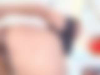 Live cam show with Antonella - Strip MILF on Cam Slut