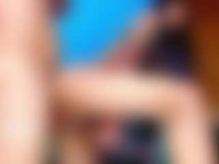 hot-couple2030's Live Sex Cam Show