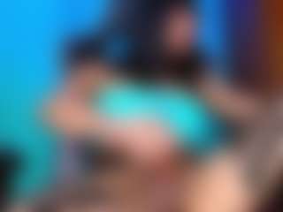 Hot-couple2030