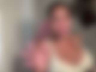 Live cam show with Sweet Stufff - Strip Toys on milfzrlive.com