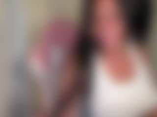 Live cam show with Sweet Stufff - Black Shaved Pussy on eurowanks.com