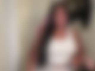 Live cam show with Sweet Stufff - Brown Eyes Lovense on Livezox