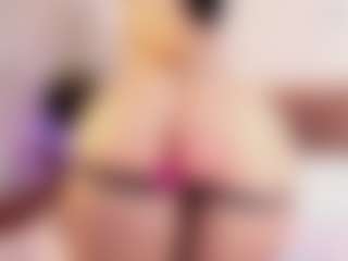 CIEL-DOUCE's Live Sex Cam Show