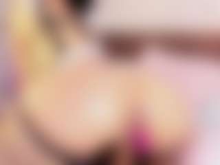 CIEL-DOUCE's Live Sex Cam Show
