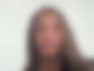 BellaSky's Live Sex Cam Show