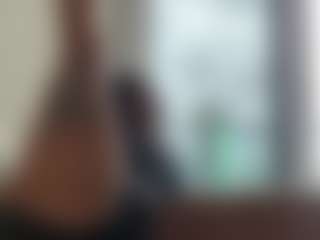 BellaSky's Live Sex Cam Show