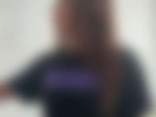 BellaSky's Live Sex Cam Show