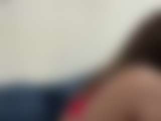 BellaSky's Live Sex Cam Show