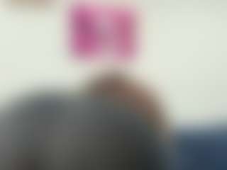 BellaSky's Live Sex Cam Show
