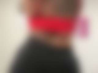 BellaSky's Live Sex Cam Show