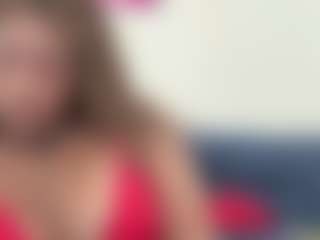 BellaSky's Live Sex Cam Show