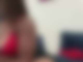Live cam show with BellaSky - Athletic on StripNow