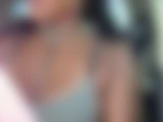 BellaSky's Live Sex Cam Show