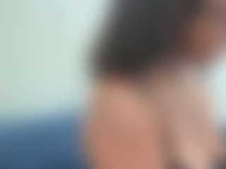 Live cam show with BellaSky - Fingering Ebony on Porn Luv