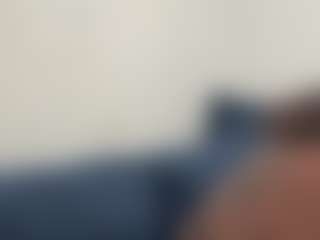 Live cam show with BellaSky - Brown Eyes Black on fuklive.com | united states