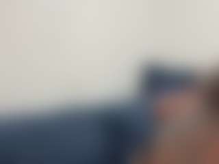Live cam show with BellaSky - Ebony Small Tits on Nude Live Now
