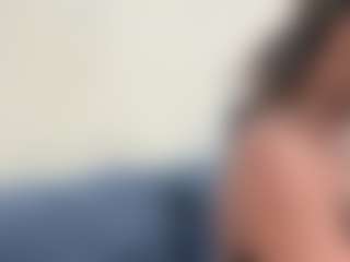 BellaSky's Live Sex Cam Show