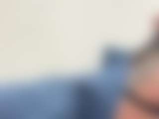 BellaSky's Live Sex Cam Show
