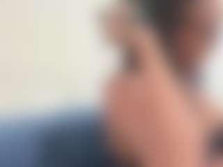 BellaSky's Live Sex Cam Show