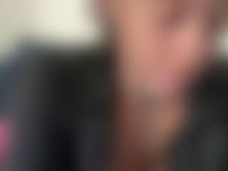 BellaSky's Live Sex Cam Show