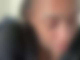 BellaSky's Live Sex Cam Show
