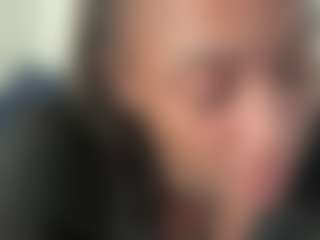 BellaSky's Live Sex Cam Show
