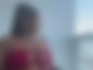 BellaSky's Live Sex Cam Show
