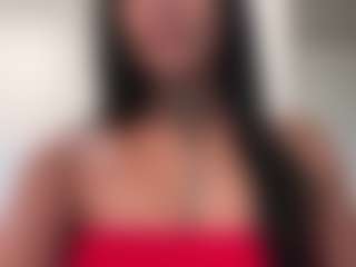 BellaSky's Live Sex Cam Show