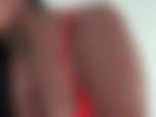BellaSky's Live Sex Cam Show