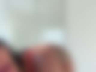 BellaSky's Live Sex Cam Show
