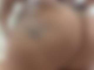 BellaSky's Live Sex Cam Show