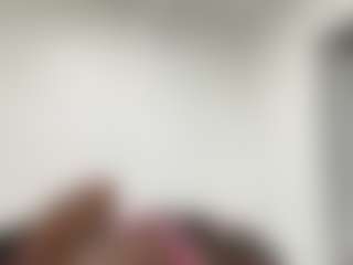 Live cam show with BellaSky - Trimmed Ebony on Camsoda.co
