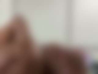 BellaSky's Live Sex Cam Show
